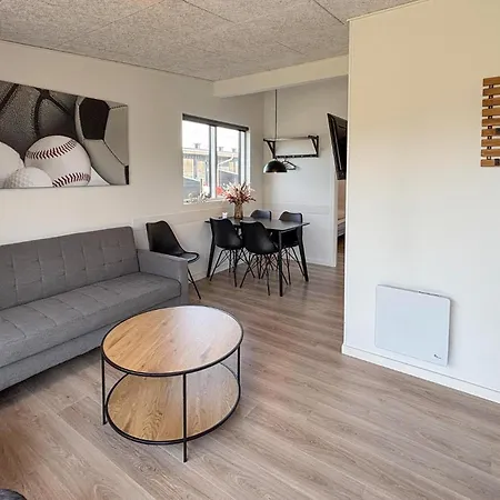 Stunning In With Indoor Swimming Pool Apartmán Vejen