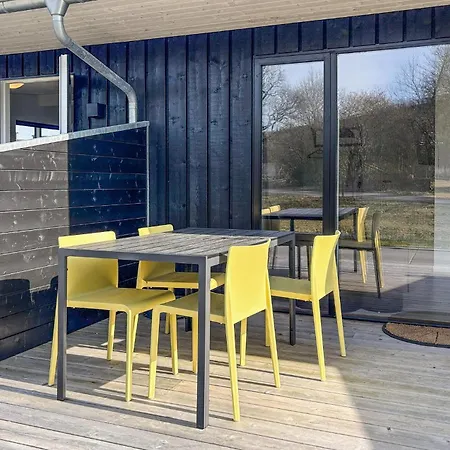 Stunning In With Indoor Swimming Pool *