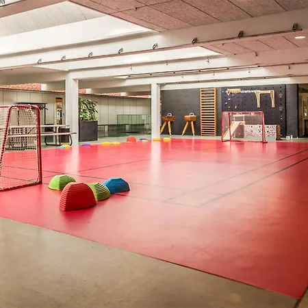 Apartamento Stunning In With Indoor Swimming Pool *