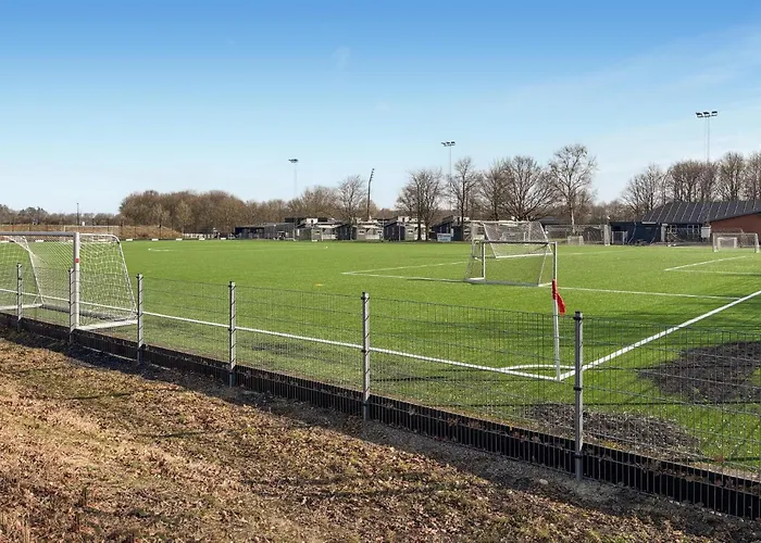 Stunning In With Indoor Swimming Pool Daire *