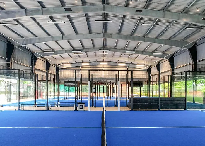 Daire Stunning In With Indoor Swimming Pool